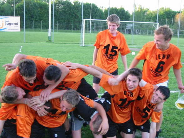 BZ-Fussballturnier am 26.Mai in Pucking - 