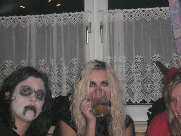 Halloween Party - 