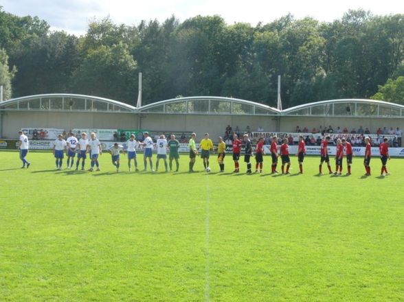 Fussball die 2.schönste Nebensache  - 