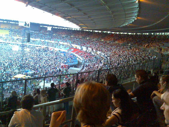 Robbie Williams @ Ernst Happel Stadion - 