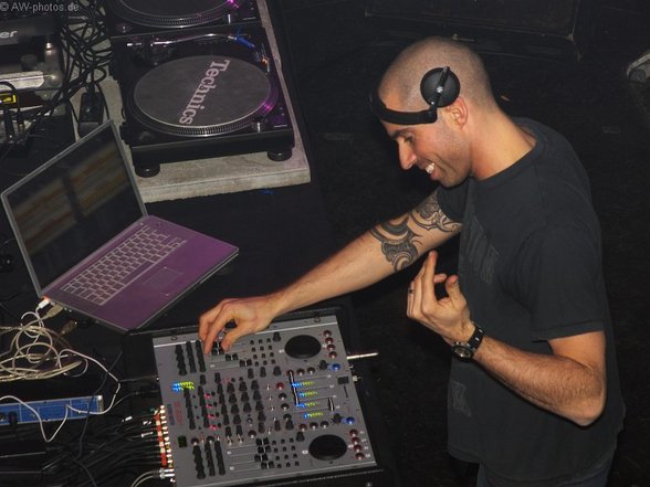 SoundForce with CHRIS LIEBING = 30.12.06 - 