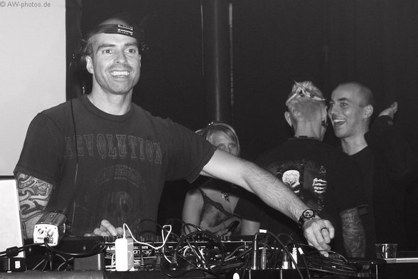 SoundForce with CHRIS LIEBING = 30.12.06 - 