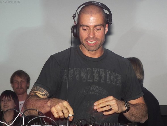 SoundForce with CHRIS LIEBING = 30.12.06 - 