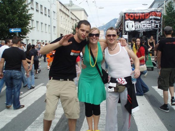 >>UNITE PARADE 2007 - 