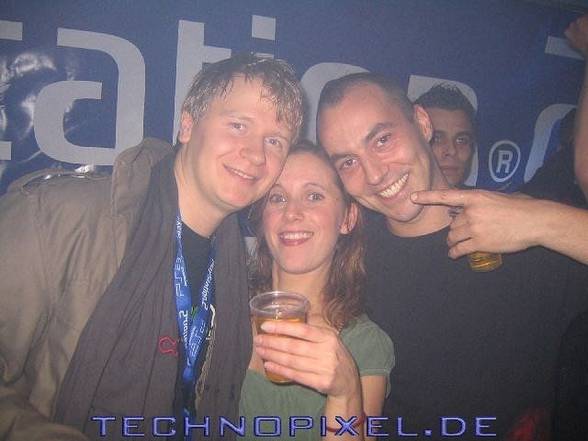 RAVE ON SNOW 2005 - 