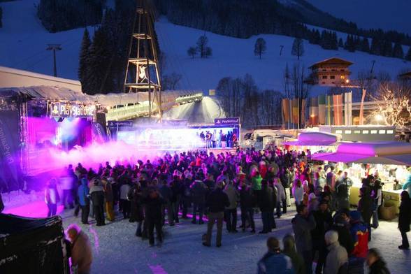 RAVE ON SNOW 2005 - 