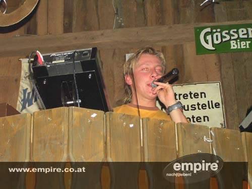 Empire Arbeit - 