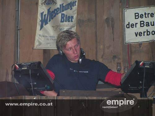 Empire Arbeit - 