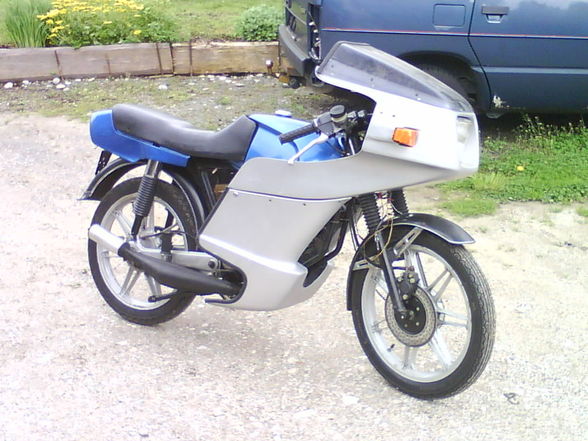 Mei Moped - 