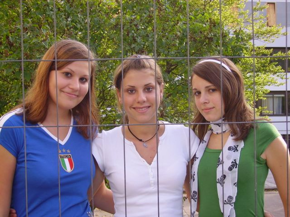 meine friends and me!! - 