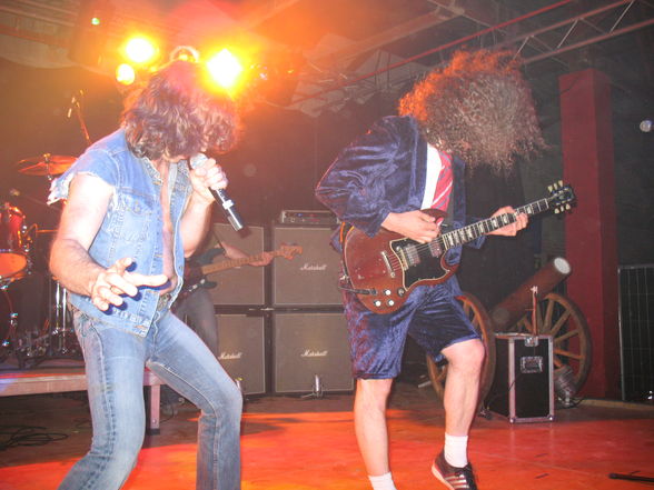 AC/DC Revival Band :) - 