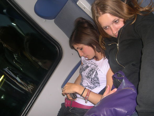 S O M M E R 2008 (: - 