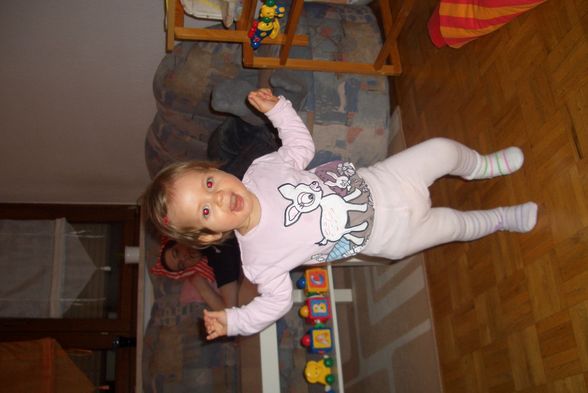 Leonie 2009 - 