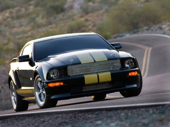 Ford Mustang - 