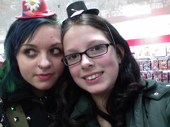 15.1.2008 ^^ Jenny+ Denise unterwegs =) - 