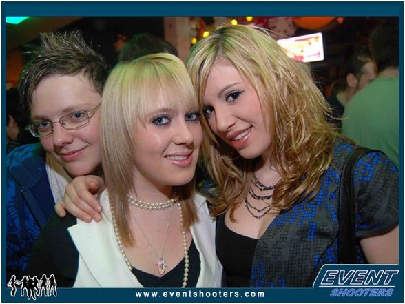 . party szene . - 