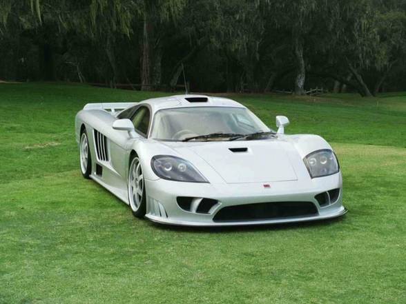 Saleen S7 - 