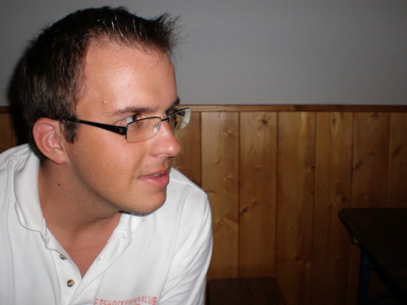 Bully:Absolut Saisonabschlussfeier - 