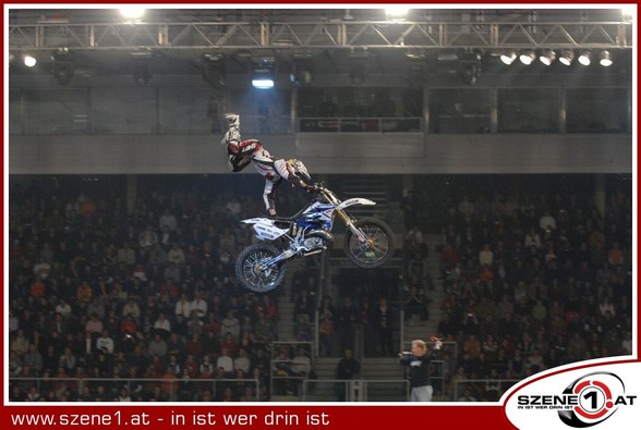 Night of the Jumps (Linz) - 