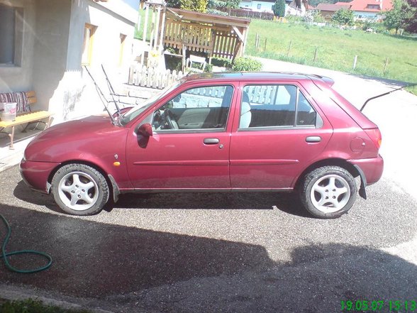 Ford Fiesta MK4 1.25i 16V Ghia - 