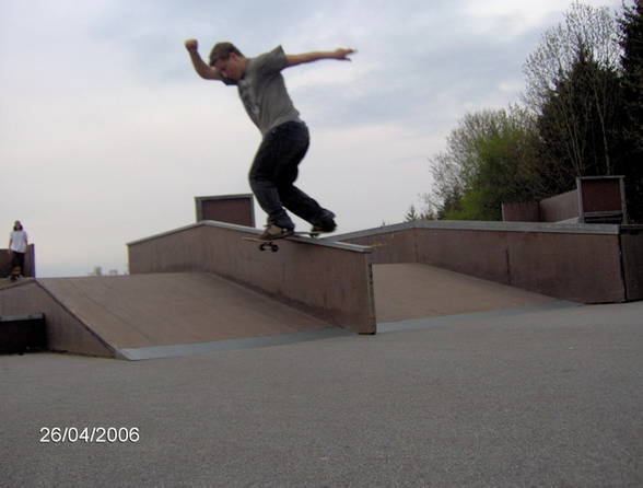 skate - 