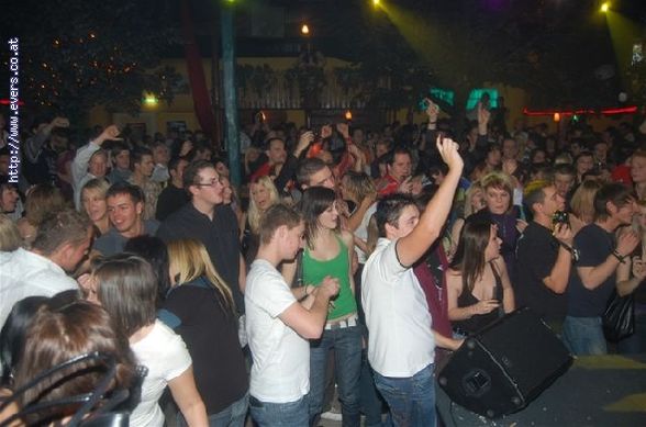 28.11.08 Basshunter im Evers - 