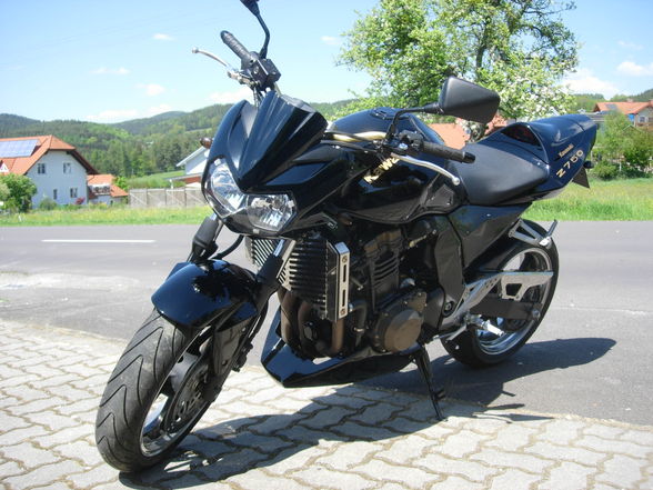 KAWA Z750 - 