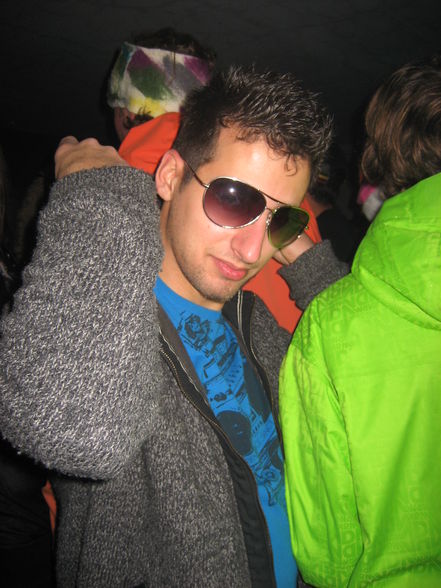 Rave on Snow 2009 - 