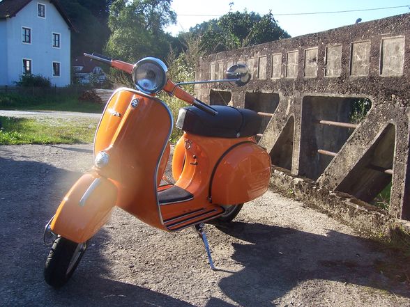 ***Vespa*** - 