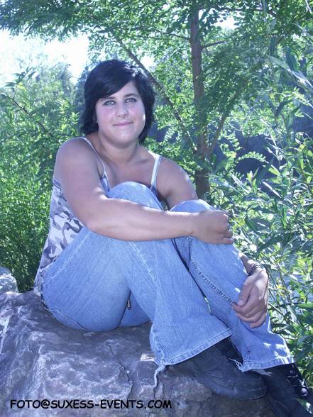 REBECCA, 16 Jahre - 