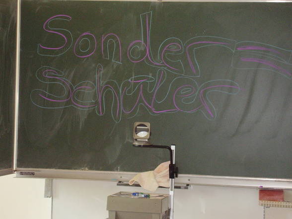 \...SonderSchüler.../ - 