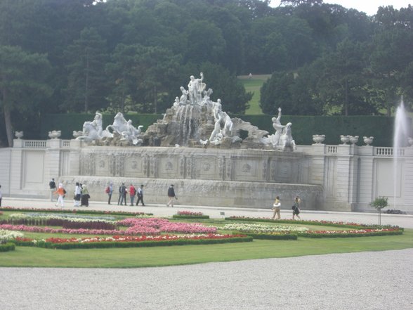 AuSfLuG ScHöNbRuNn - 