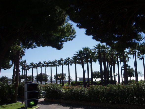 CANNES - 