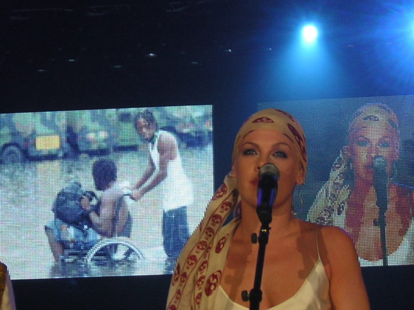 16.12.2006 P!NK-KONZERT Salzburg - 