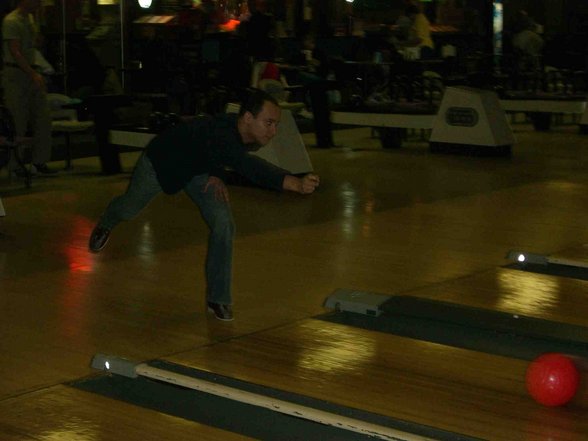 Bowling in Whitmore Lake - 