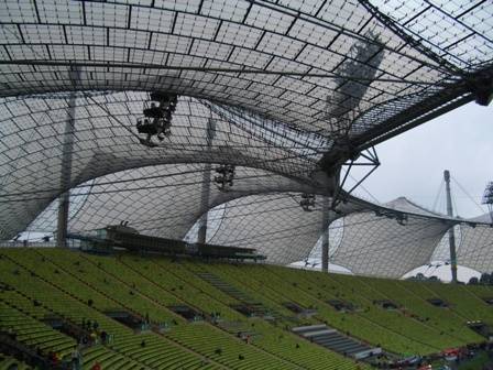 U2 Vertigo Tour 2005 - 