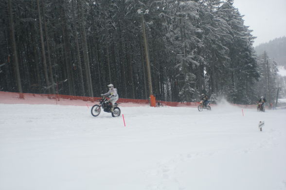 SnowHill Race - 