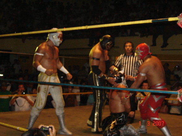 luch libre - wrestling auf mexikanisch - 
