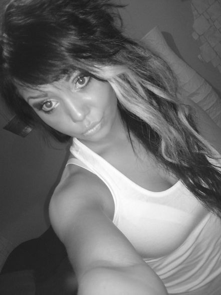 its mee ( :  - 
