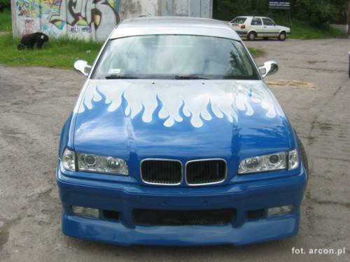 BMW - 