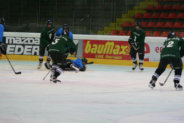 ich beim hockey spielen - 