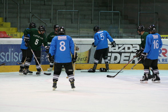 ich beim hockey spielen - 