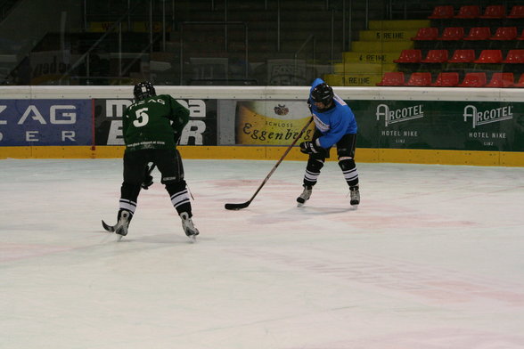 ich beim hockey spielen - 