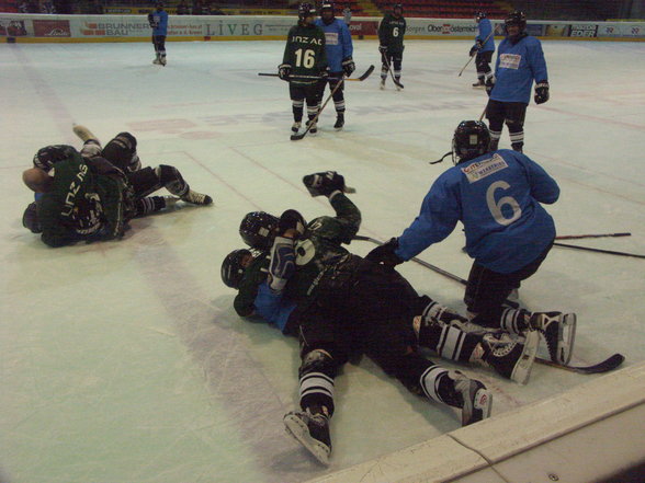 ich beim hockey spielen - 