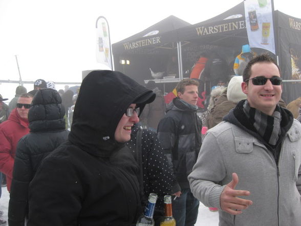 Rave on snow 09  - 