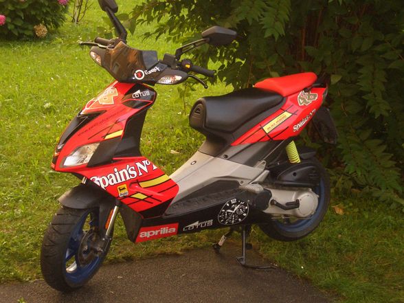 My new new new aprilia  SR 50 r - 