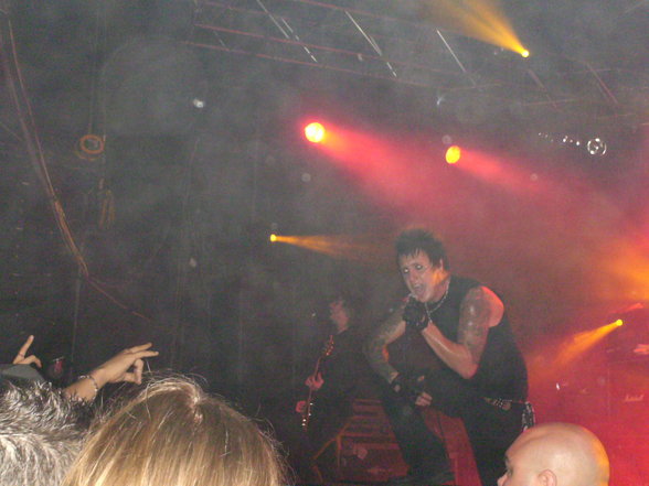 Papa Roach - 