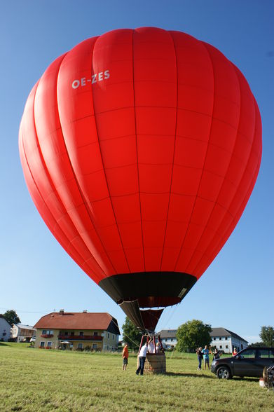 ICH MEIN SCHATZ UND DER BALLON - 