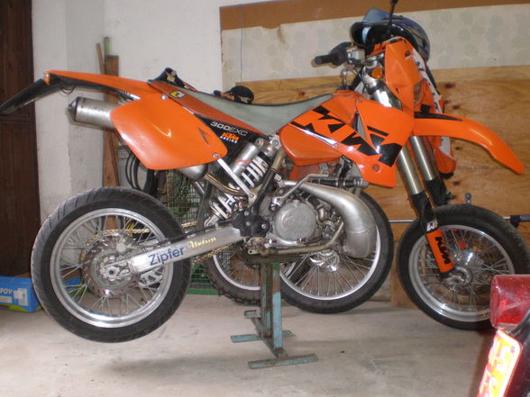 KTM - 