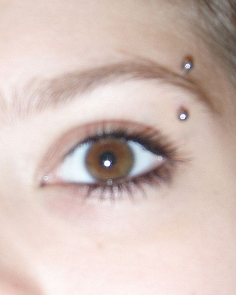 Kleine July mid Piercing!! :) - 